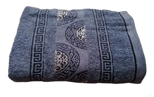Normál méretű törölköző, sötétkék mintás